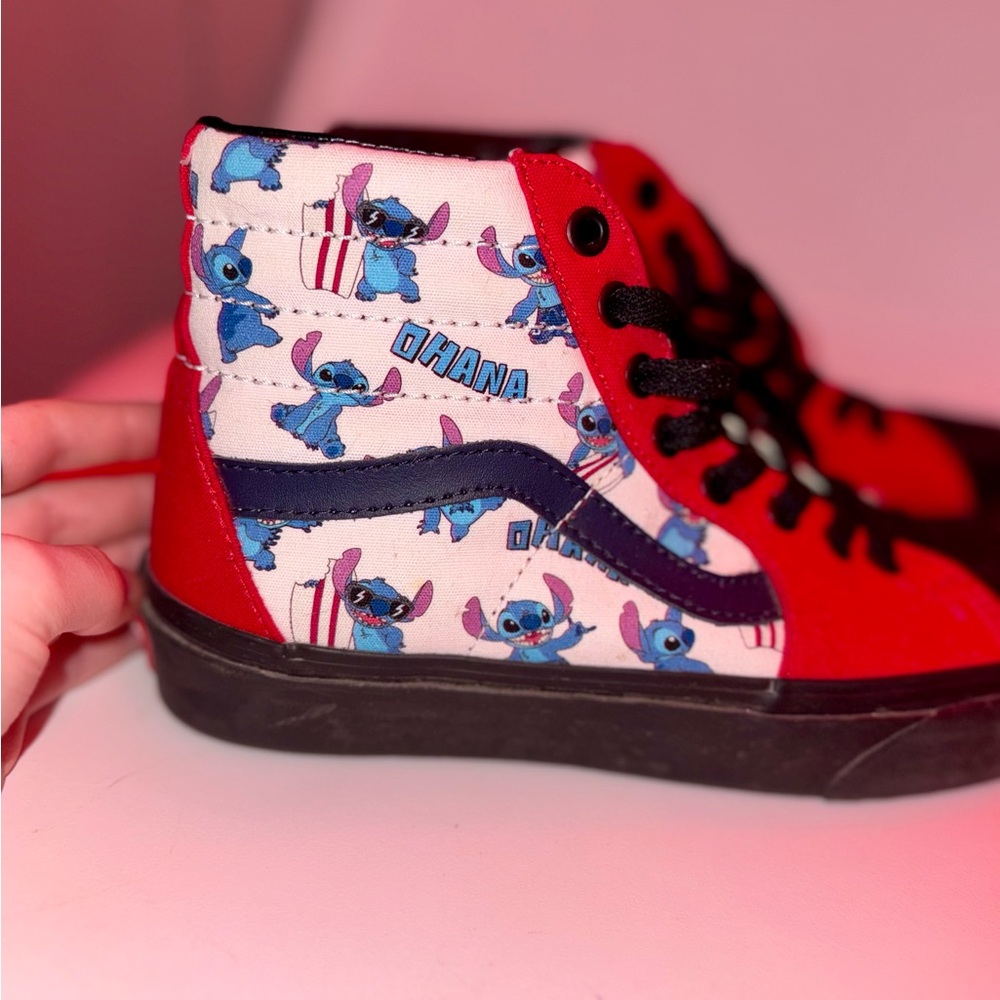 Vans Sk8-Hi Disney Custom Stitch Sneakers – Worn 3x – Women’s 7.5 / Men’s 6